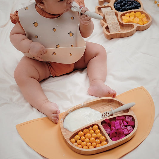 5 Signs Your Baby is Ready for a Feeding